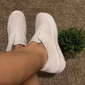 Nike white Air Force 1 sage Xx Sneaker negotiable